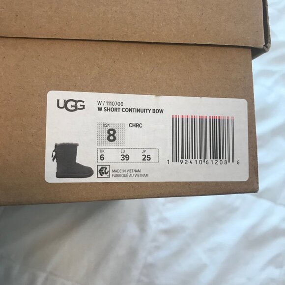 UGG Boots W Short Continuity Bow in Grey Size 8 - Picture 9 of 9